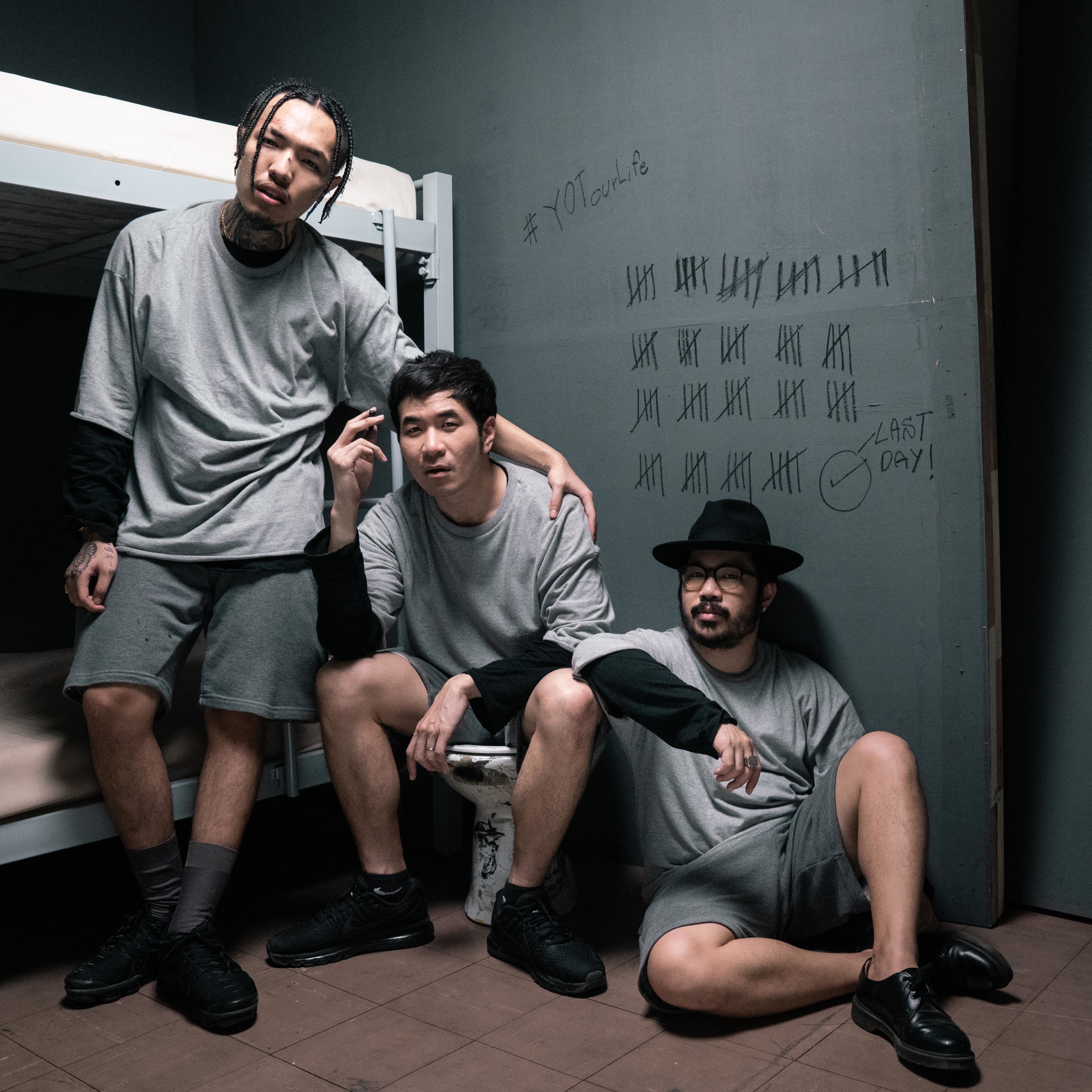 ทั้งจำทั้งปรับ (feat. YOUNGOHM, KARN The Parkinson) cover art