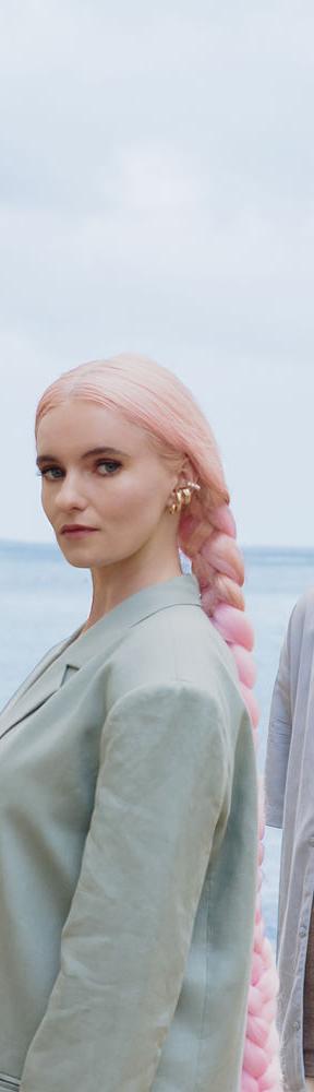 Clean Bandit