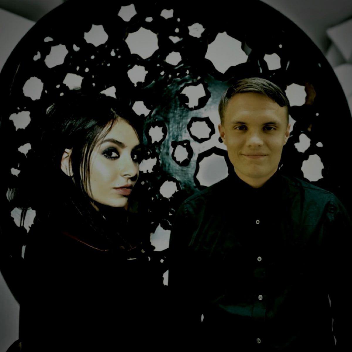 Dial 999 cover art